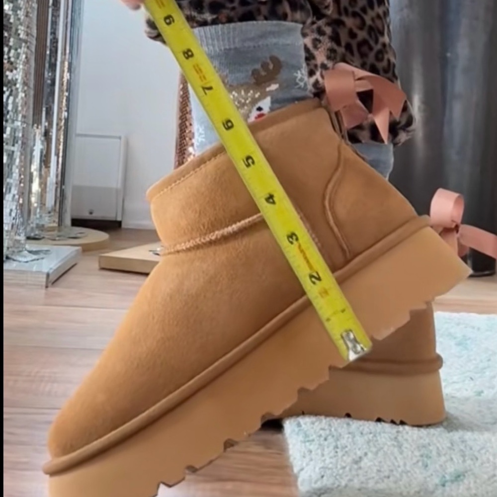 Suede Platform Fuzzy Classic Platform Mini Boots - Chestnut
